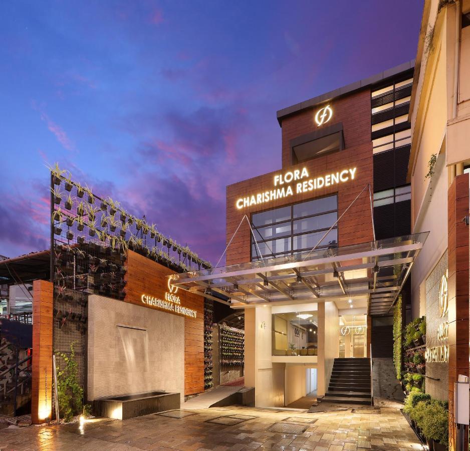 Hotel Flora Charishma Residency Aluva Kochi Exterior foto